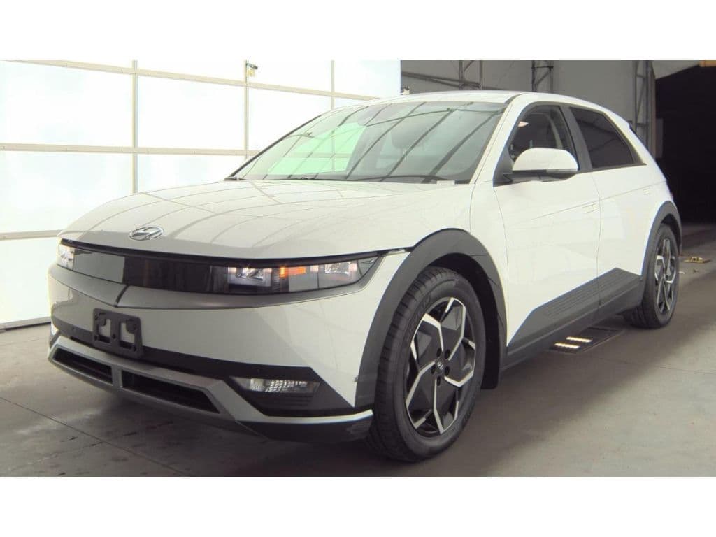 2024 Hyundai IONIQ 5 view 1