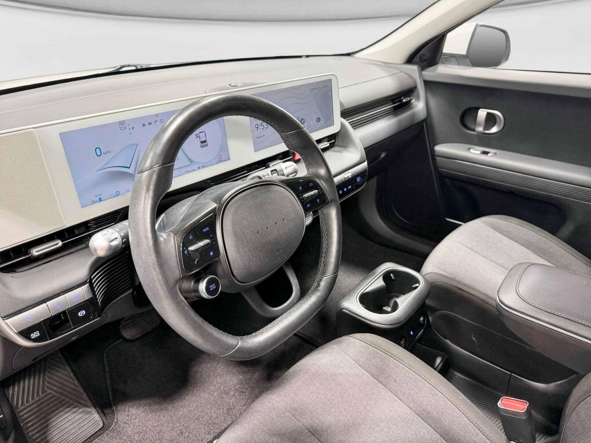 2024 Hyundai IONIQ 5 view 19