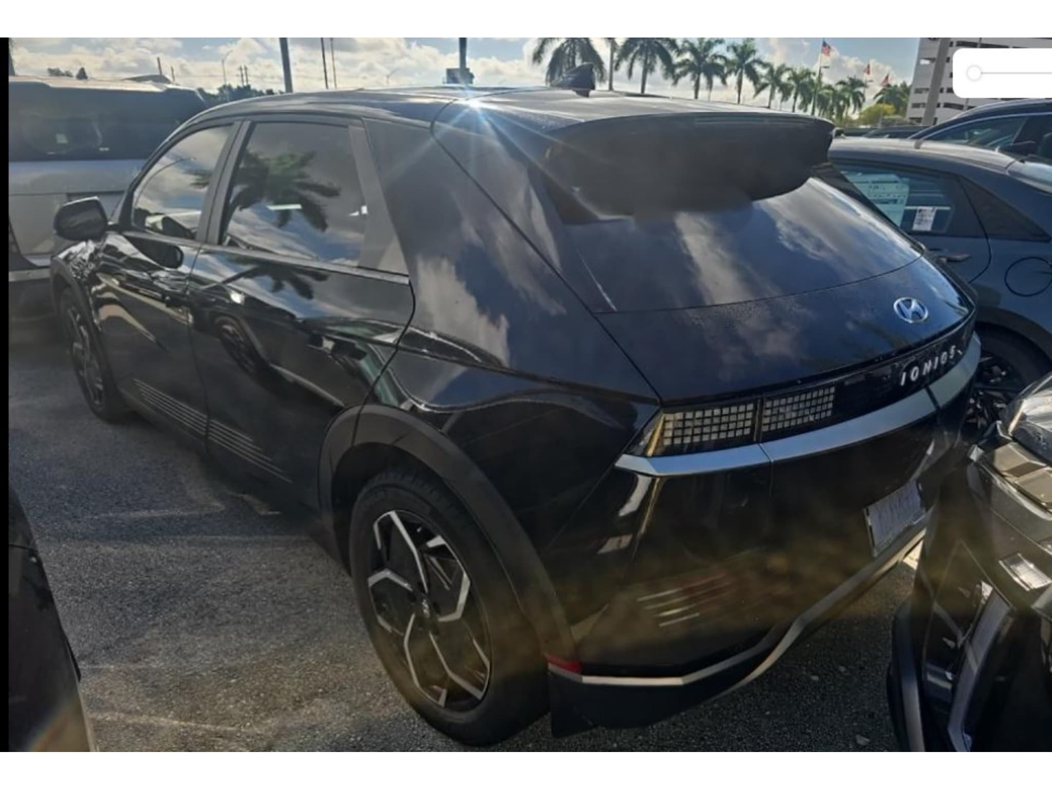 2024 Hyundai IONIQ 5 view 2