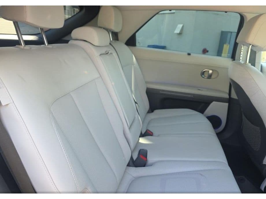 2024 Hyundai IONIQ 5 view 6