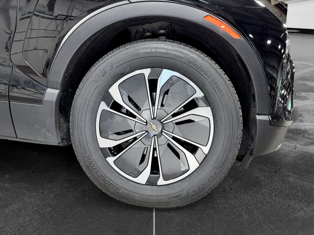 2024 Chevrolet Blazer EV view 33