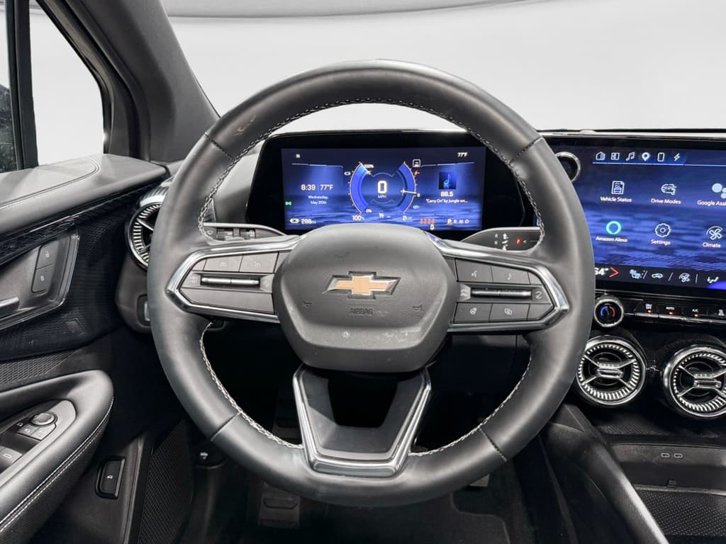 2024 Chevrolet Blazer EV view 9