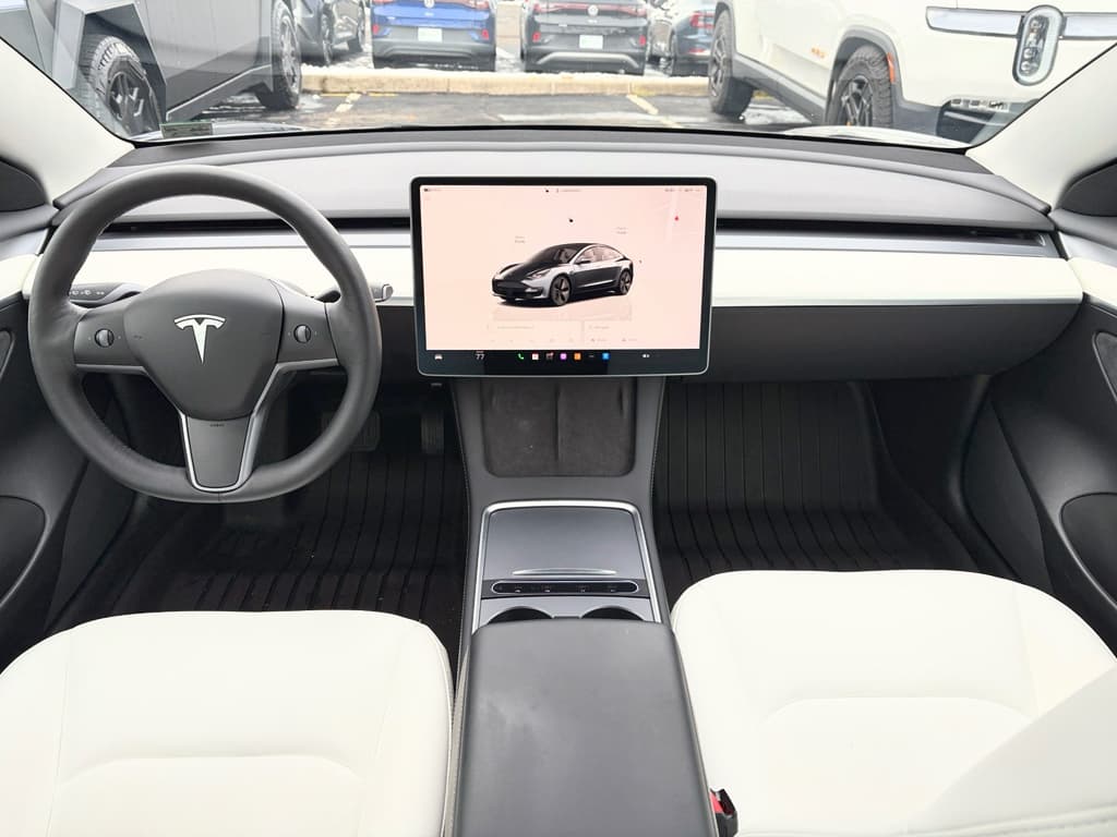 2022 Tesla Model 3 view 14