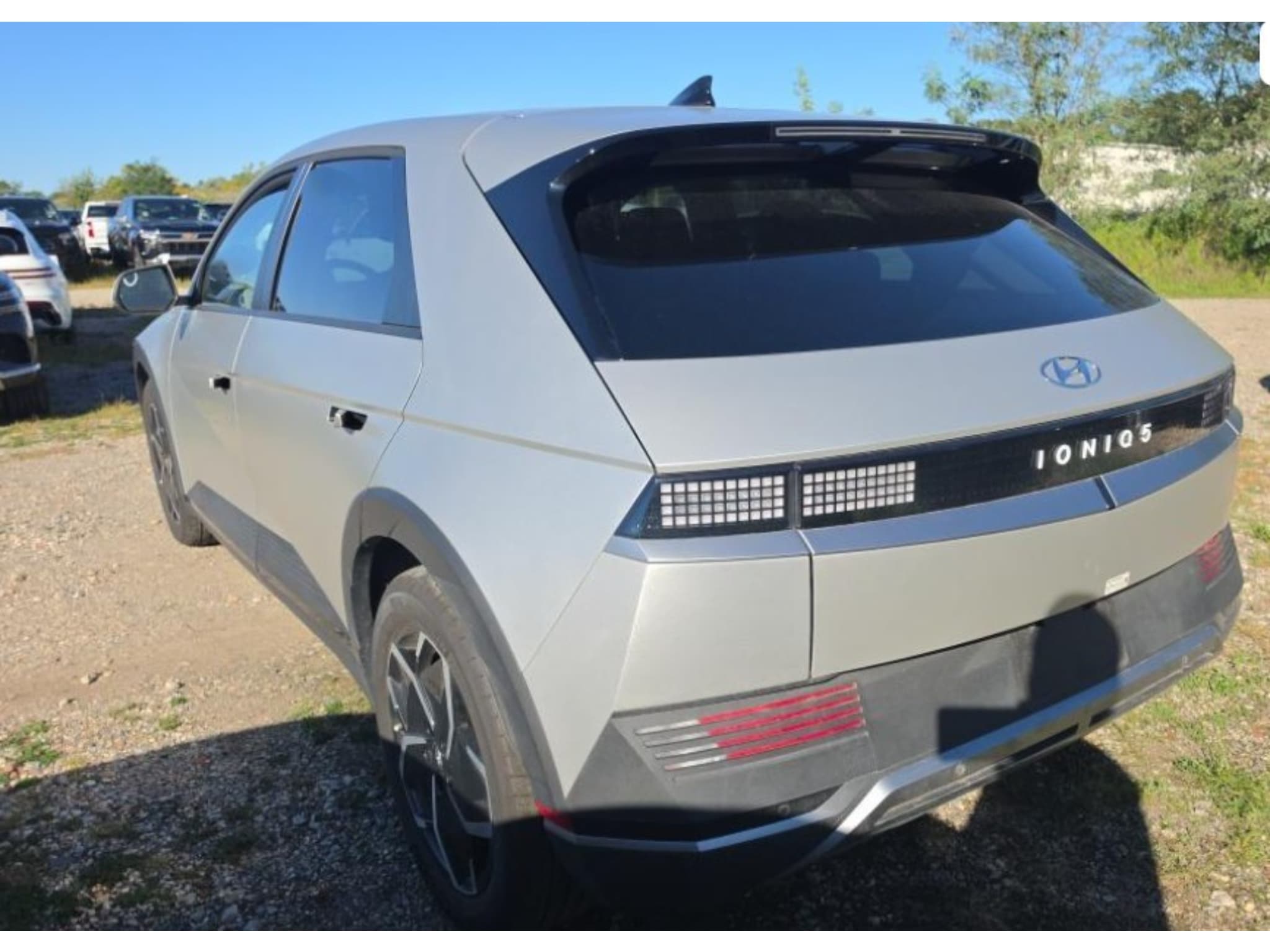 2024 Hyundai IONIQ 5 view 2