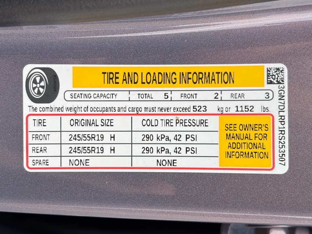 2024 Chevrolet Equinox EV view 29