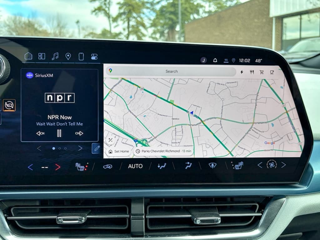 2024 Chevrolet Equinox EV view 12