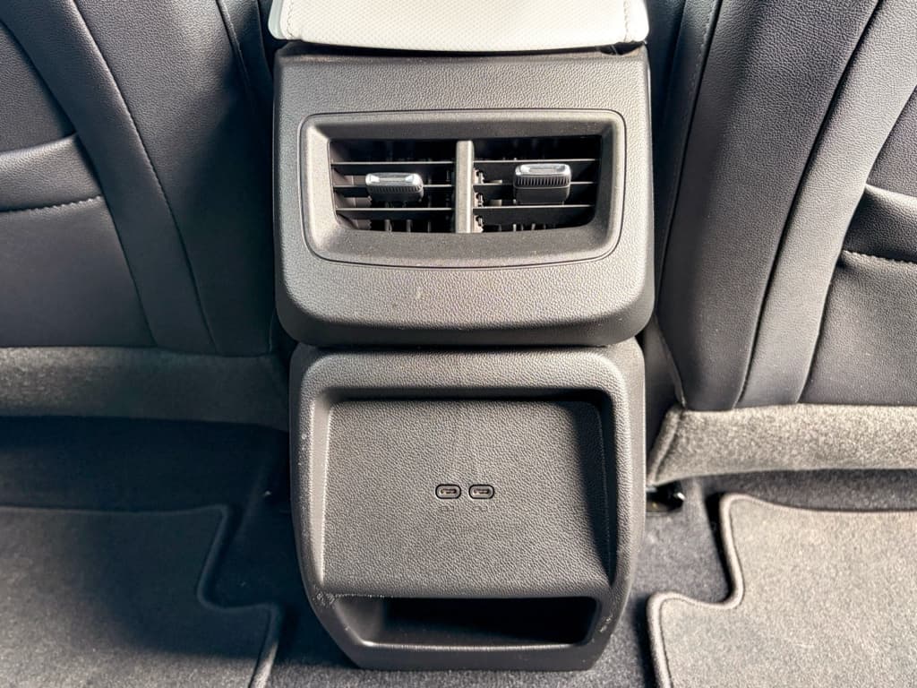 2024 Chevrolet Equinox EV view 22