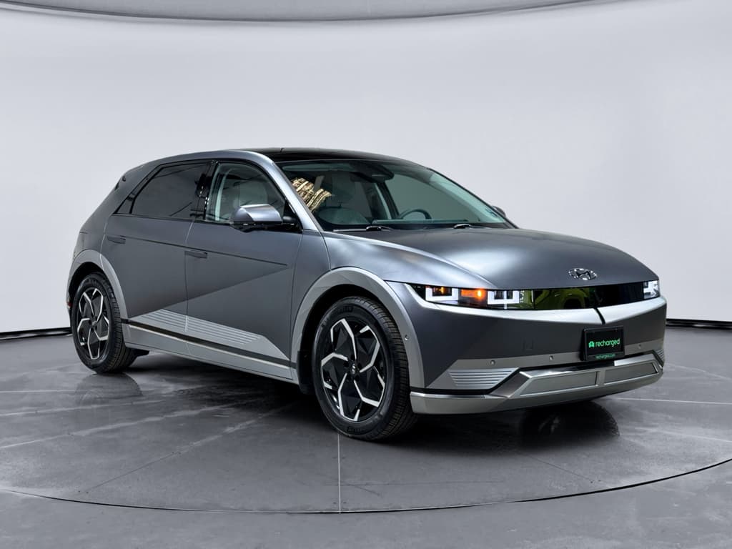 2024 Hyundai IONIQ 5 view 4