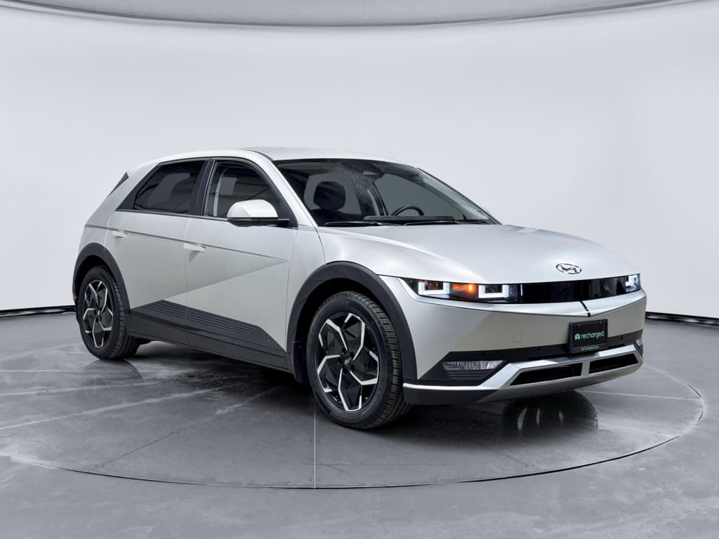 2024 Hyundai IONIQ 5 view 4