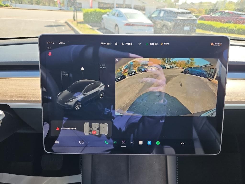 2021 Tesla Model Y view 11