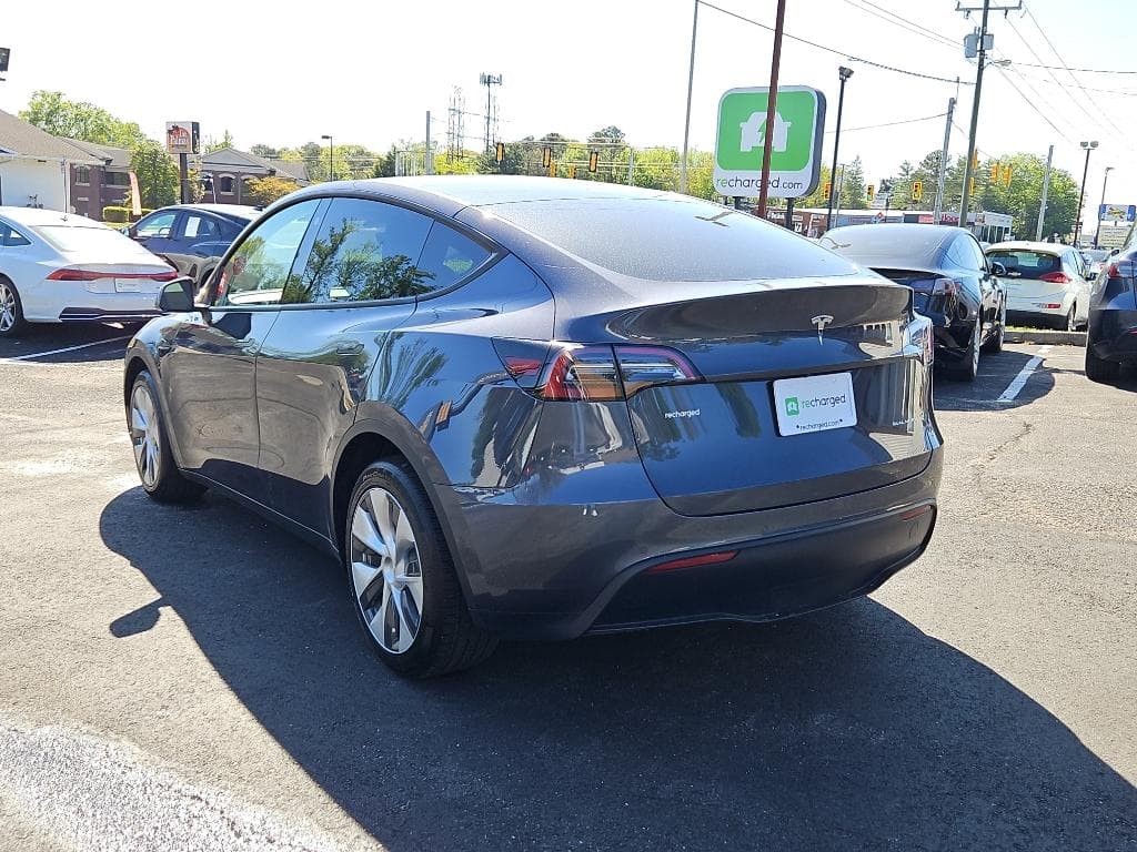 2021 Tesla Model Y view 2