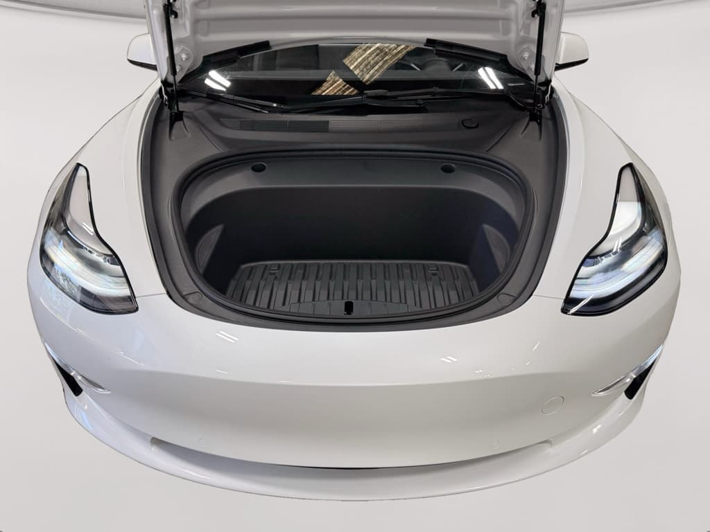 2022 Tesla Model 3 view 23