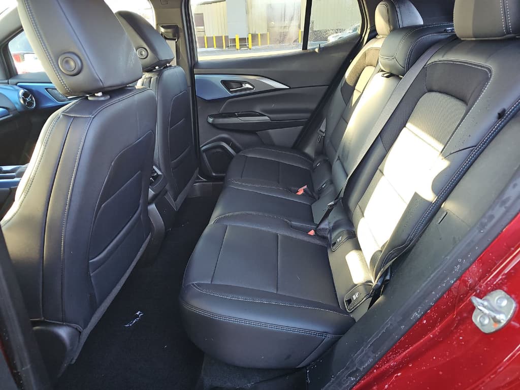 2025 Chevrolet Equinox EV view 6