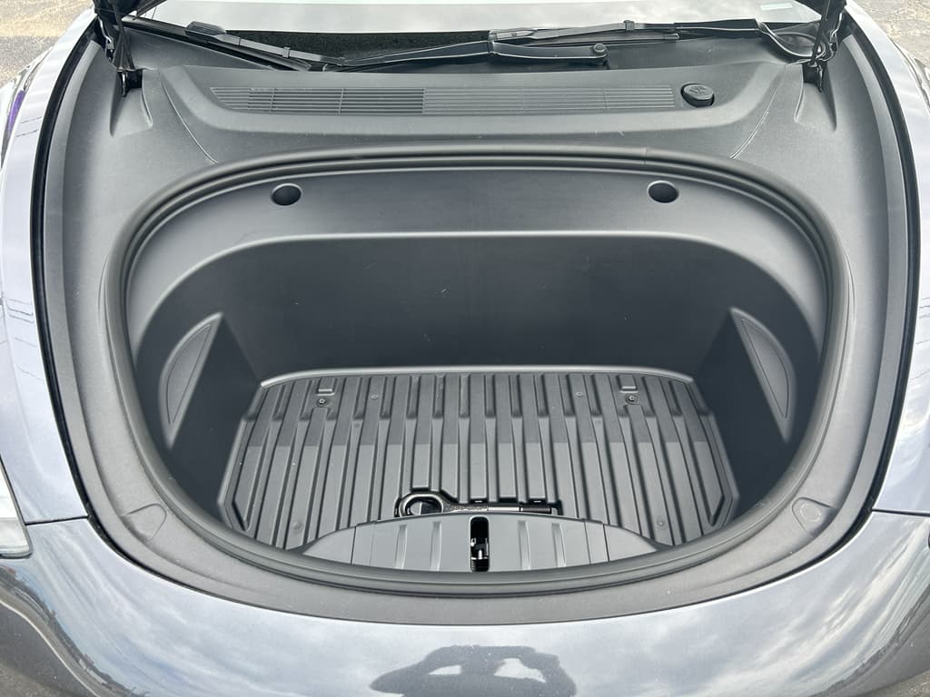 2022 Tesla Model 3 view 17