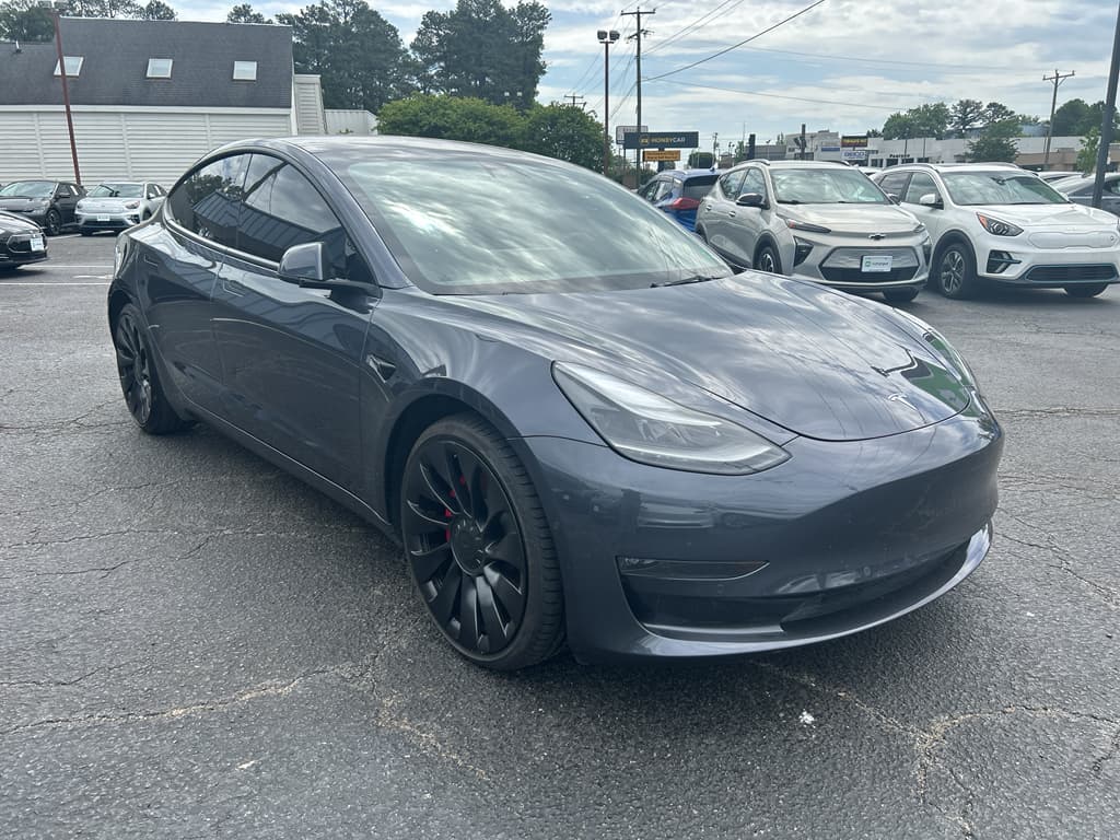 2022 Tesla Model 3 view 3