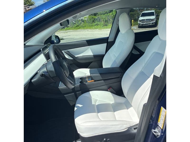 2021 Tesla Model Y view 3