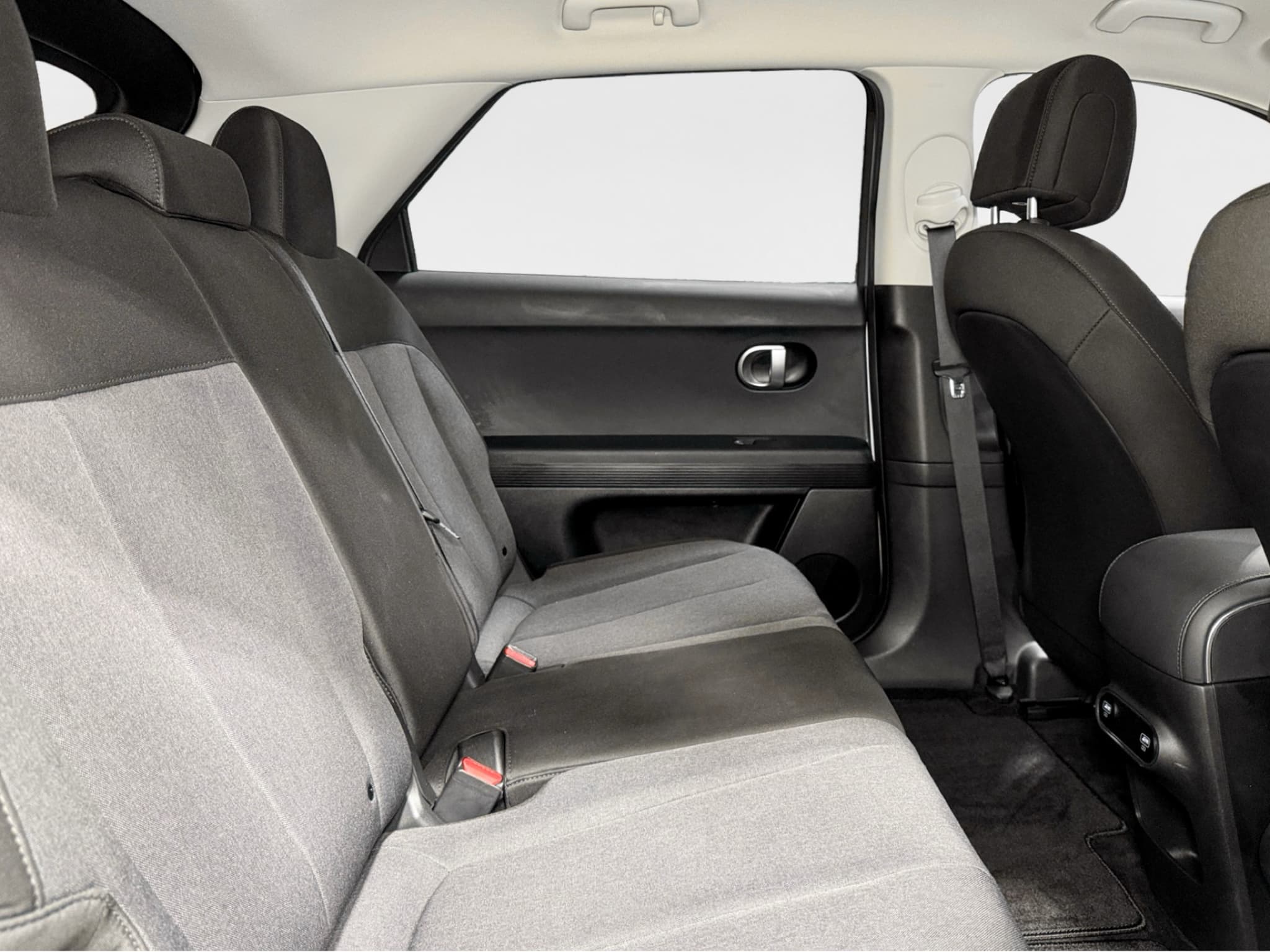 2024 Hyundai IONIQ 5 view 22