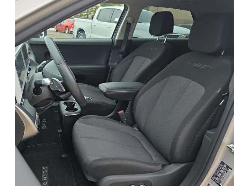 2024 Hyundai IONIQ 5 view 5