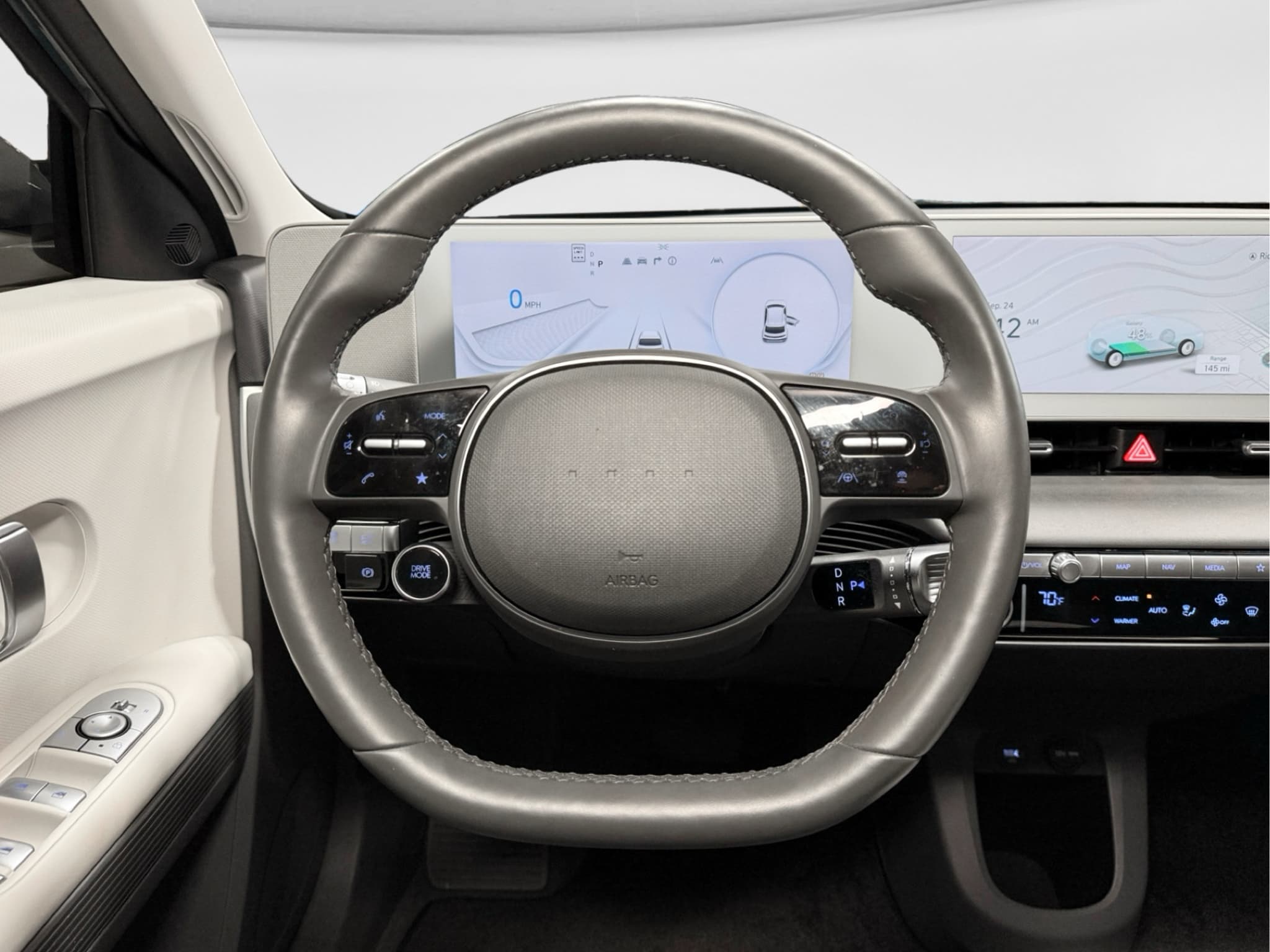 2024 Hyundai IONIQ 5 view 9