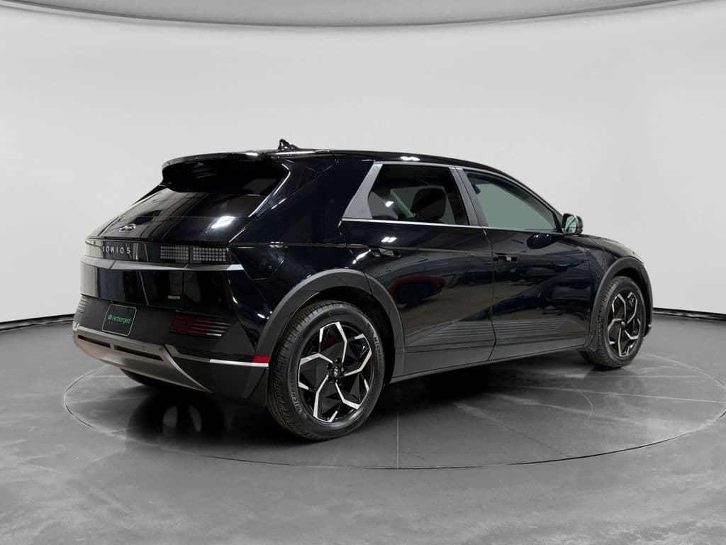 2024 Hyundai IONIQ 5 view 3