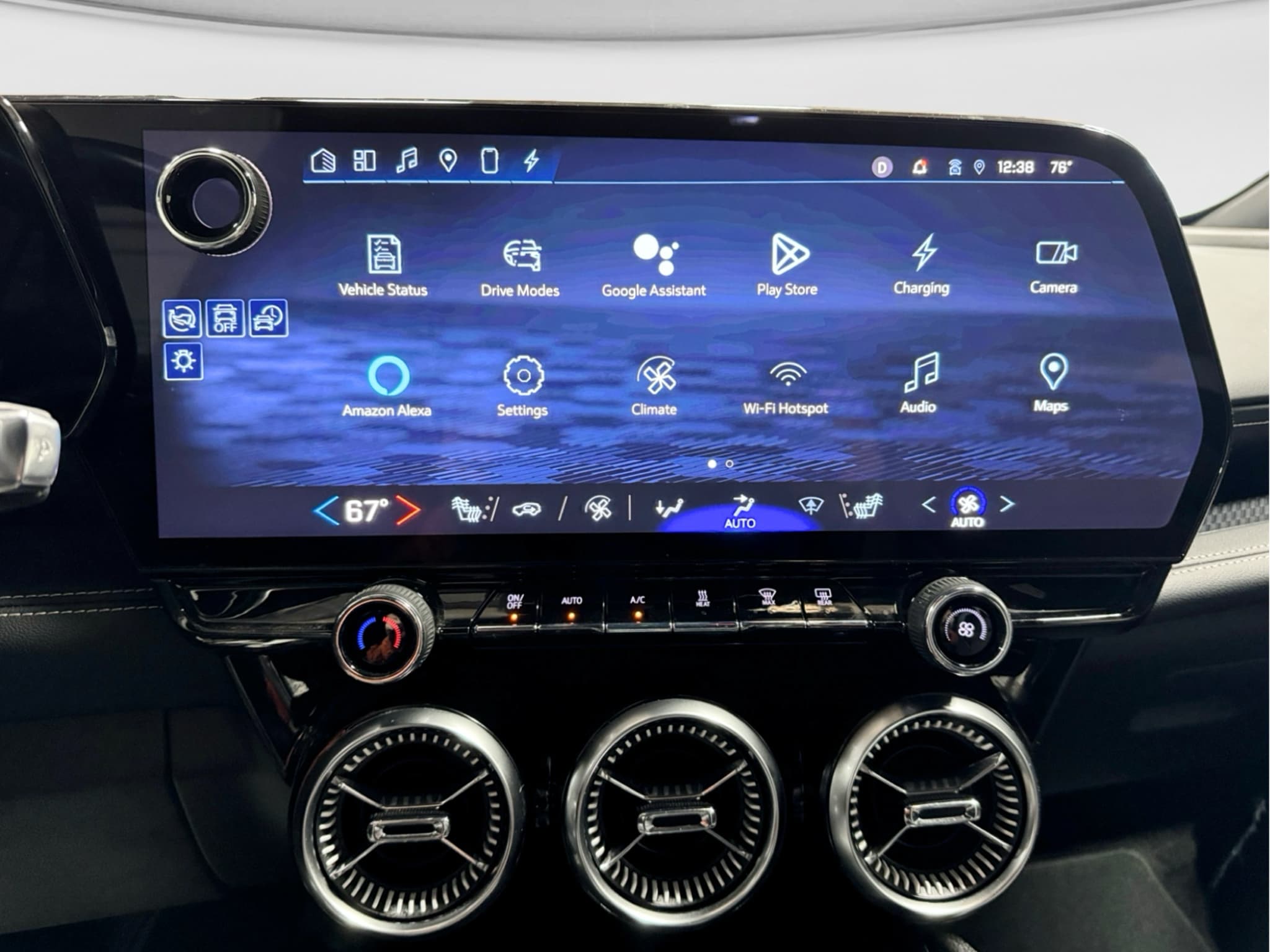 2024 Chevrolet Blazer EV view 14
