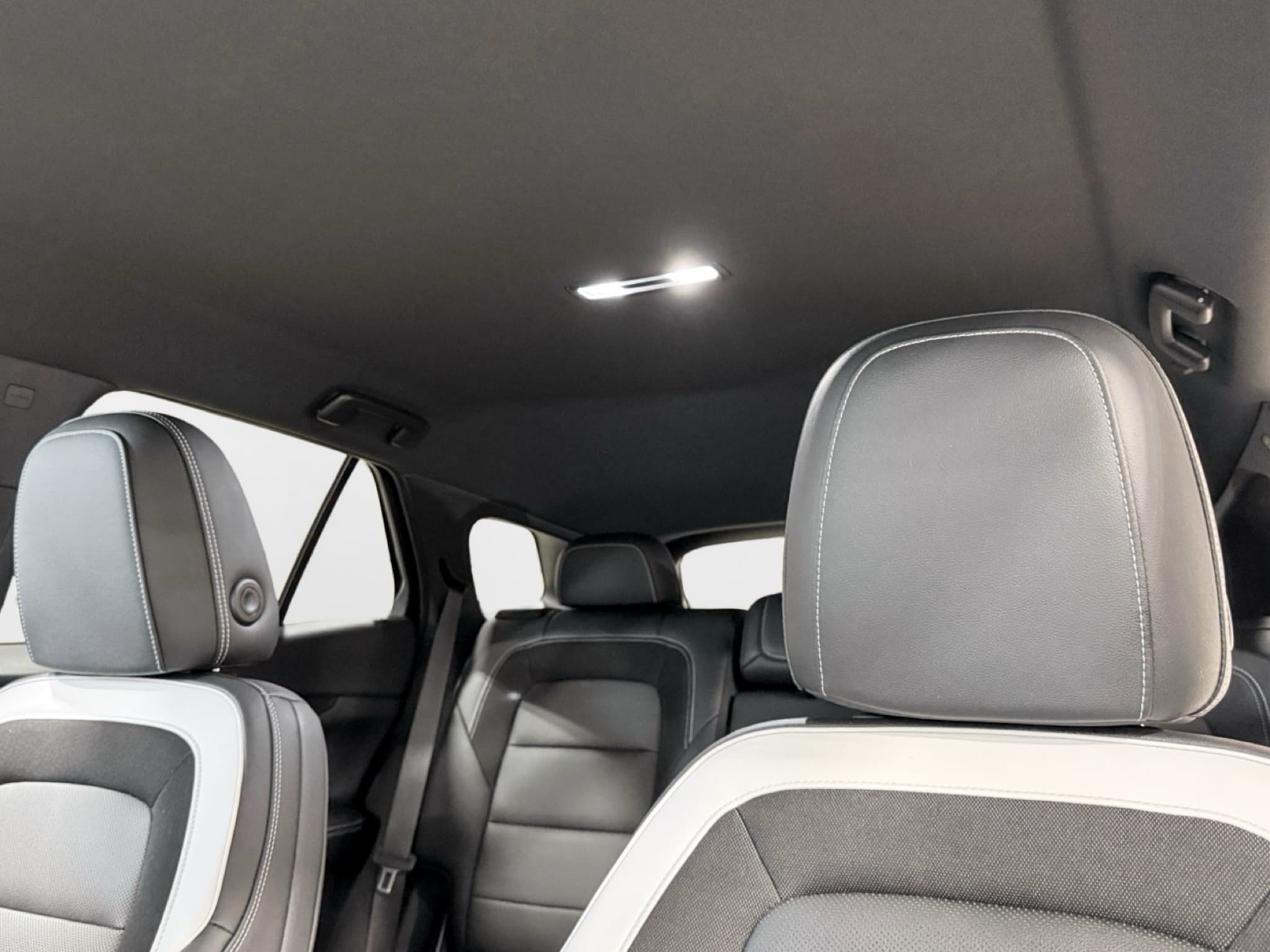 2024 Chevrolet Blazer EV view 24