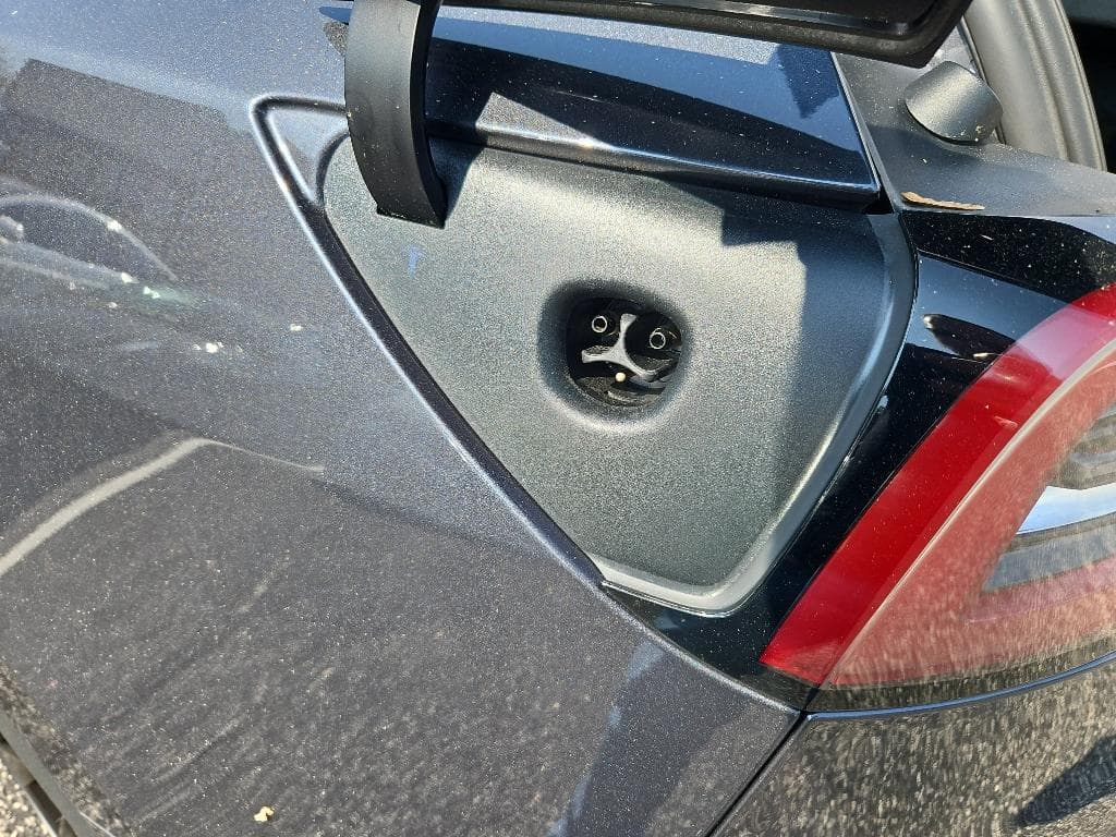 2021 Tesla Model Y view 5