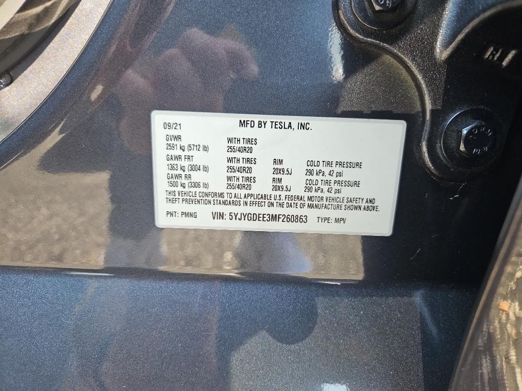 2021 Tesla Model Y view 22