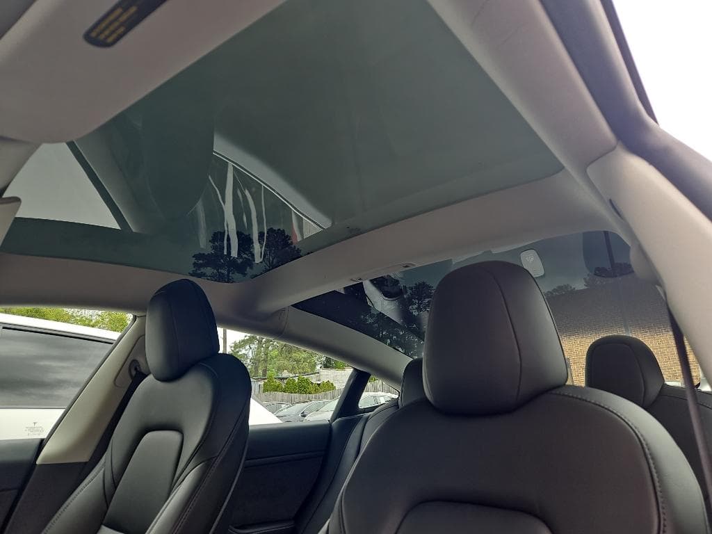 2022 Tesla Model 3 view 18