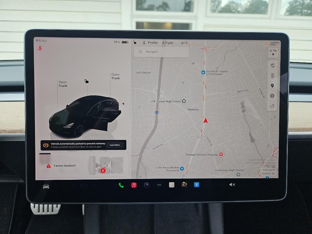 2022 Tesla Model 3 view 10