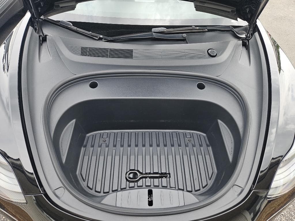 2022 Tesla Model 3 view 20