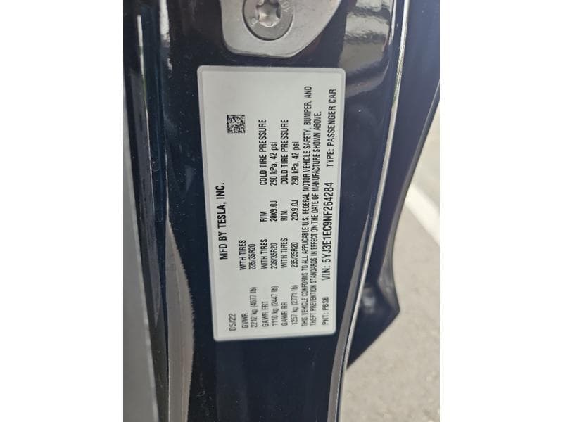 2022 Tesla Model 3 view 21