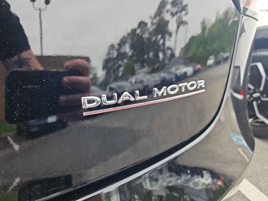 2022 Tesla Model 3 view 31