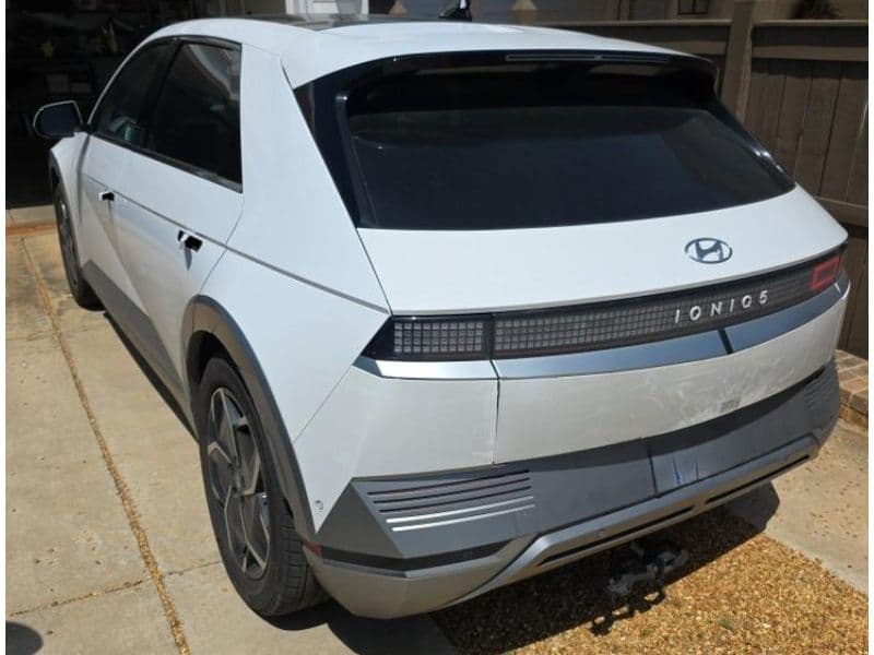 2024 Hyundai IONIQ 5 view 4