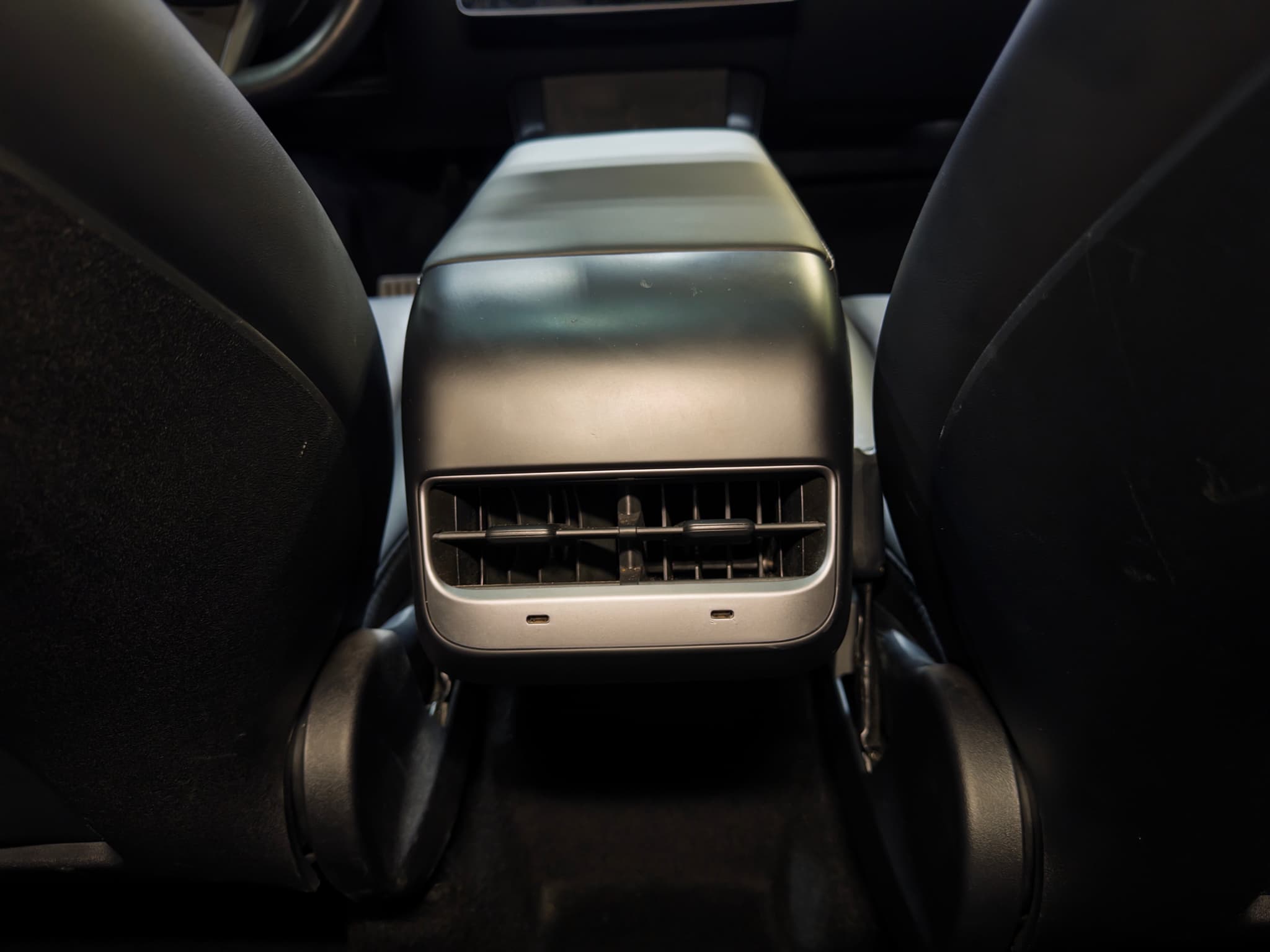 2024 Tesla Model Y view 18