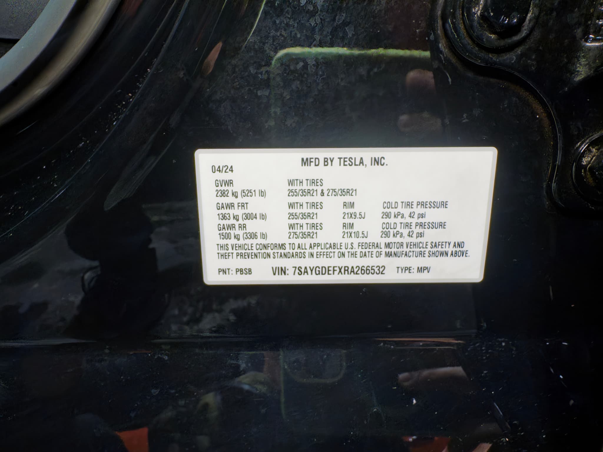 2024 Tesla Model Y view 26