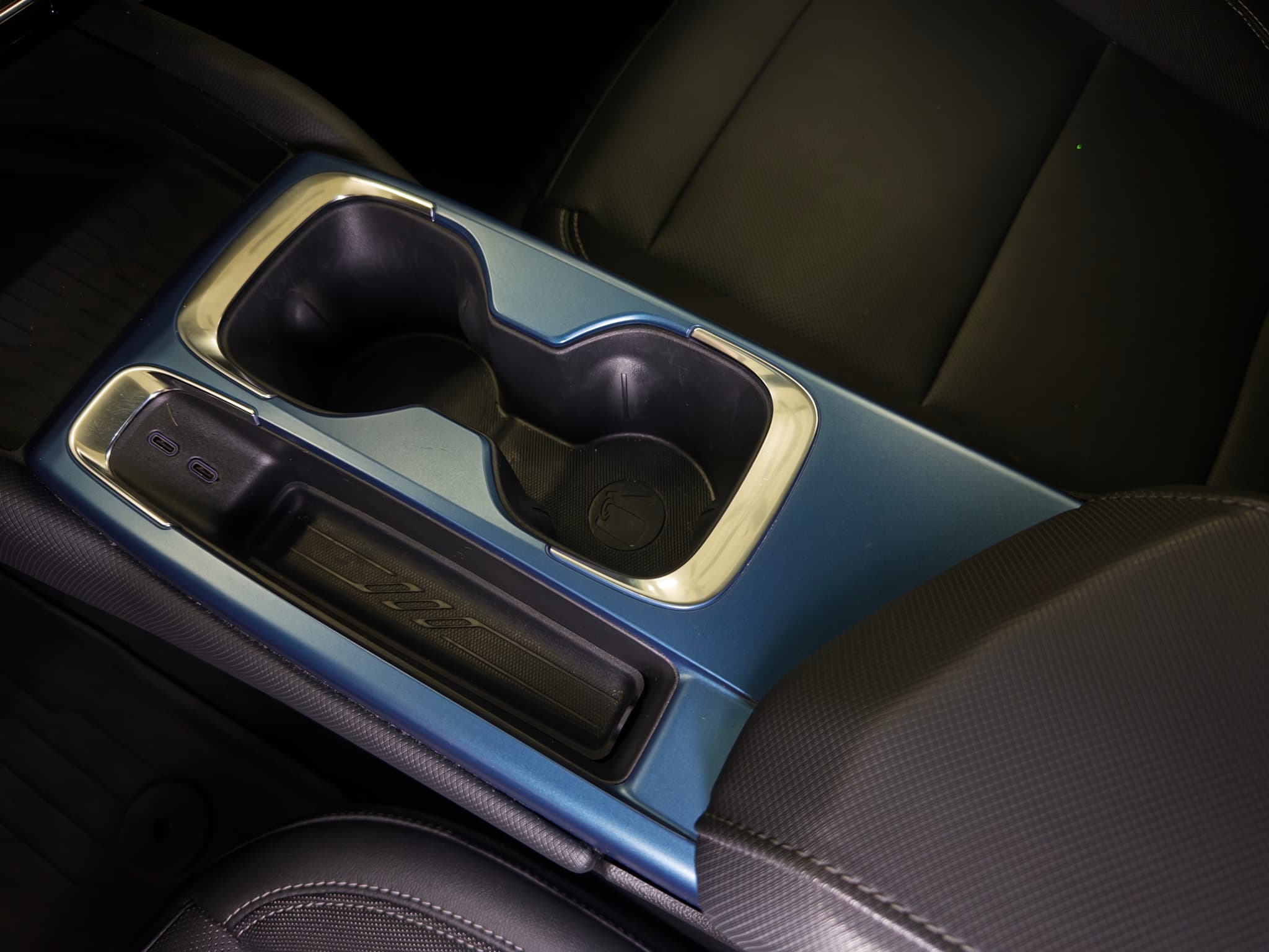 2024 Chevrolet Equinox EV view 32