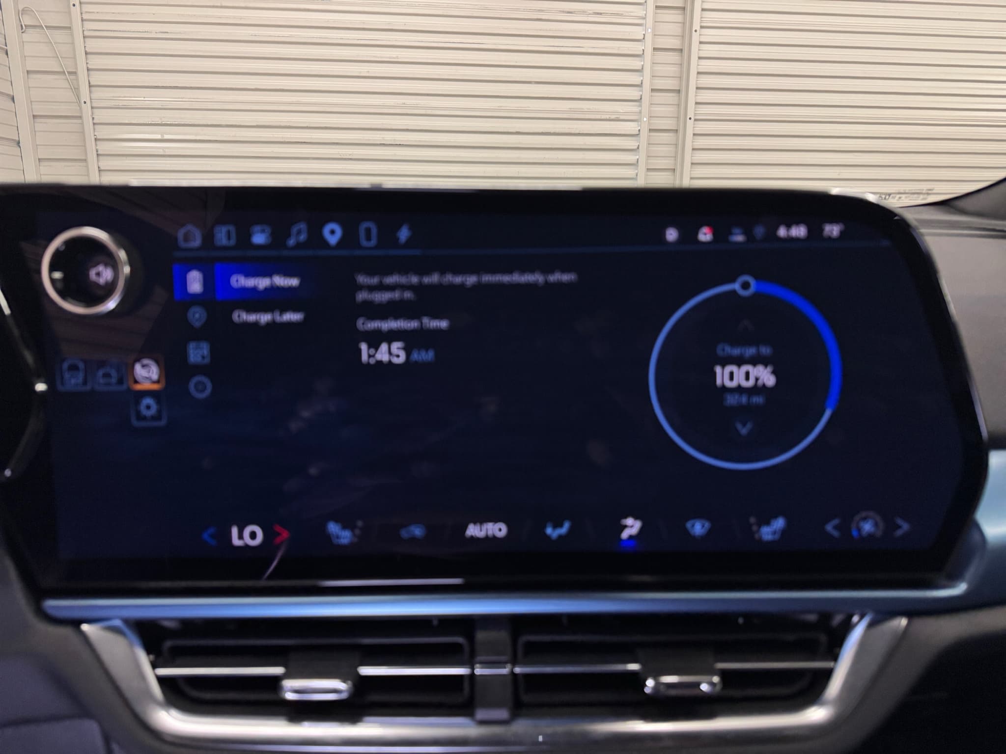 2024 Chevrolet Equinox EV view 27