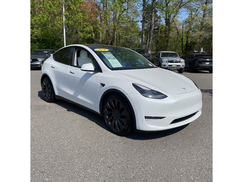 2021 Tesla Model Y view 4