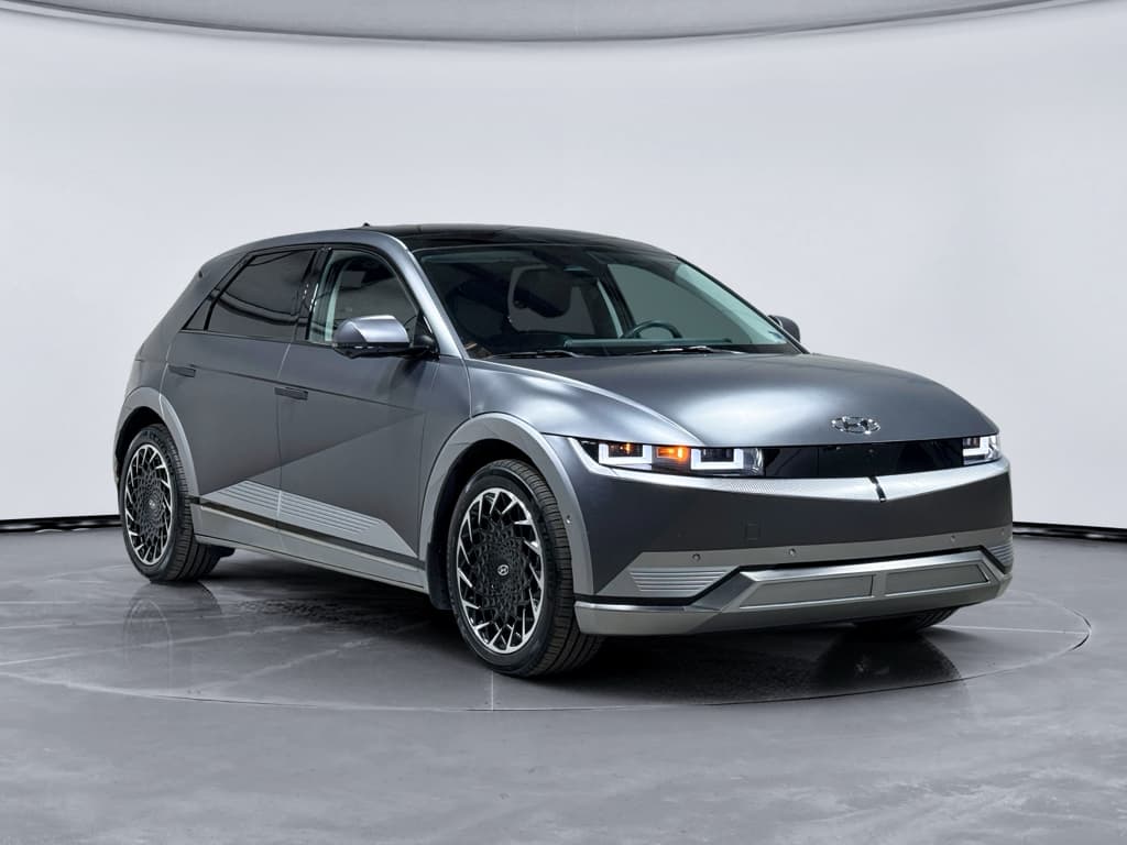 2024 Hyundai IONIQ 5 view 4