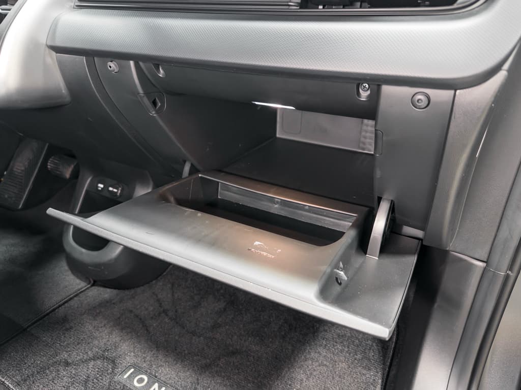2024 Hyundai IONIQ 5 view 22