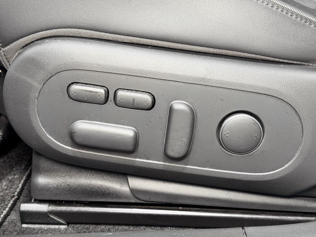 2024 Hyundai IONIQ 5 view 6