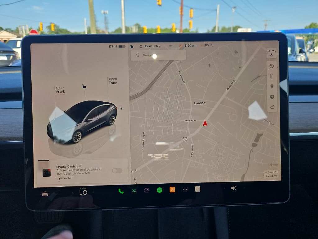 2022 Tesla Model 3 view 10