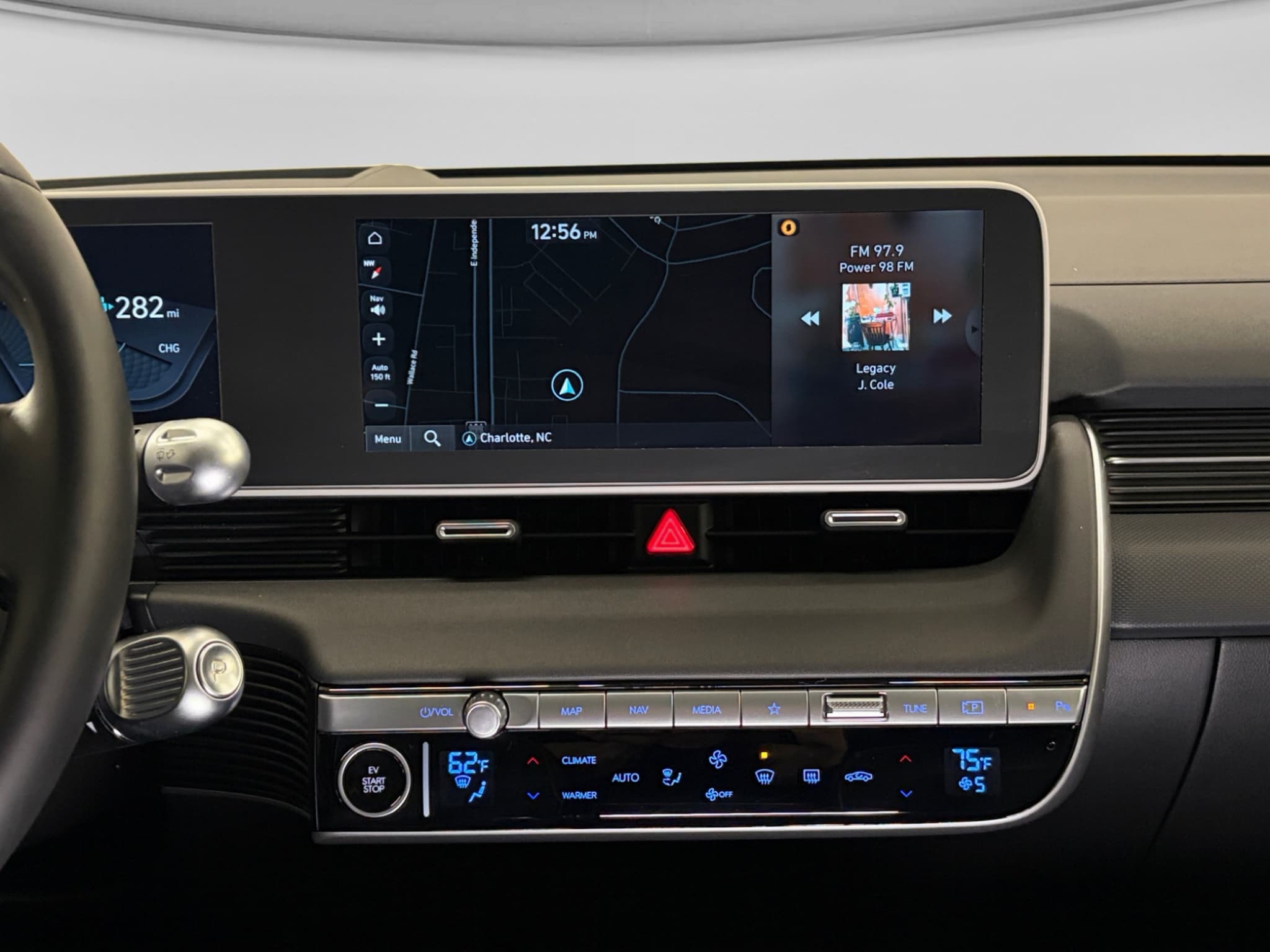 2024 Hyundai IONIQ 5 view 11