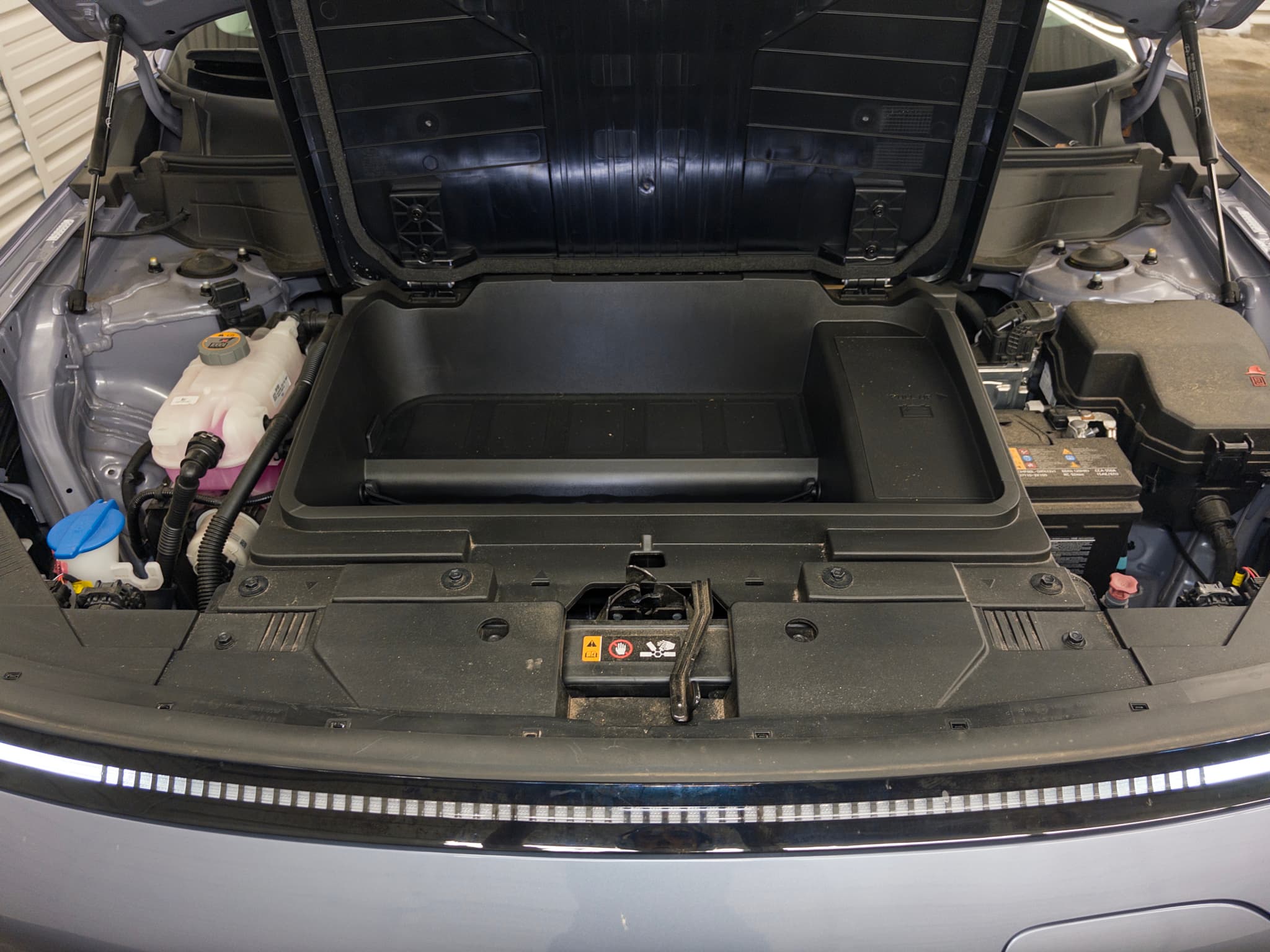 2024 Hyundai IONIQ 5 view 25