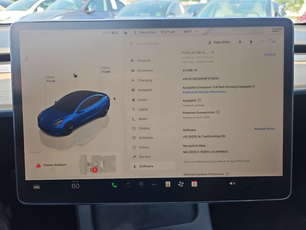 2022 Tesla Model 3 view 9
