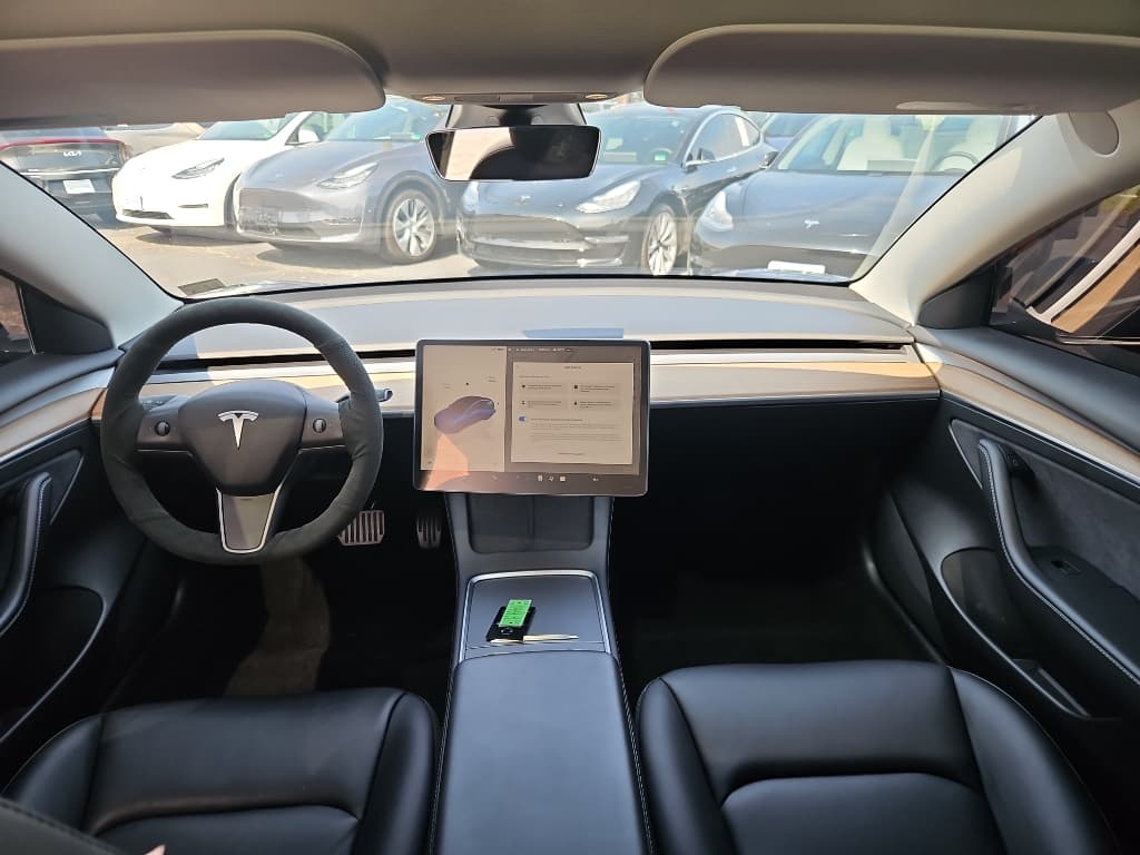 2022 Tesla Model 3 view 14