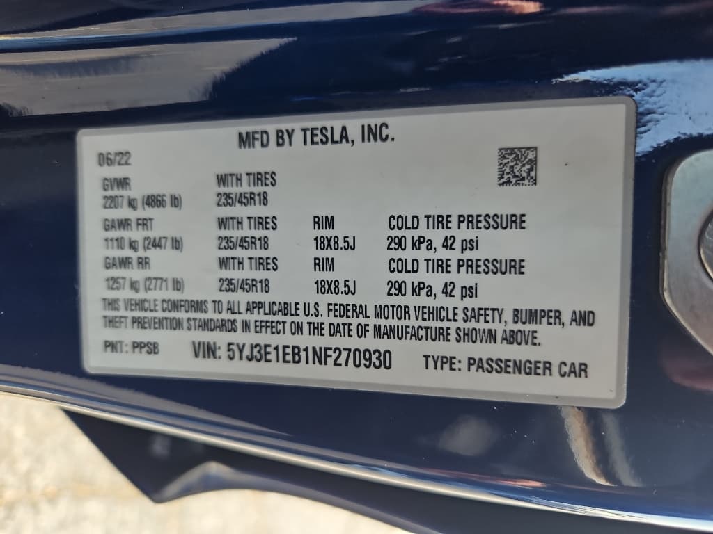 2022 Tesla Model 3 view 20