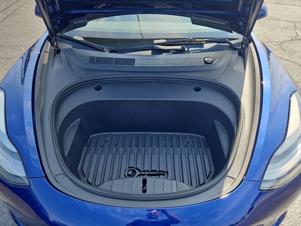 2022 Tesla Model 3 view 22