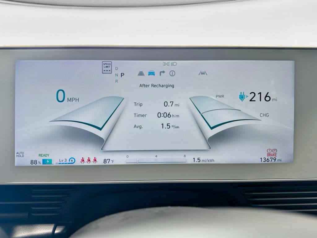 2024 Hyundai IONIQ 5 view 10